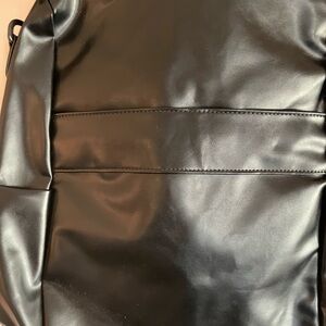 Sleek Black Leather Bag
